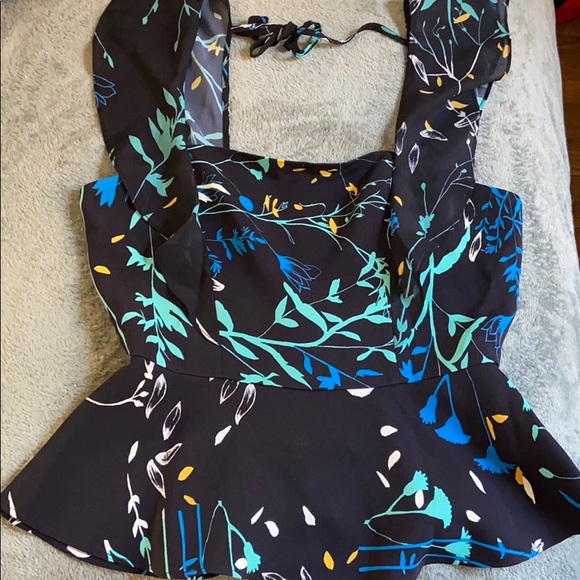 PARKER Floral-print Peplum Top - Picture 5 of 7